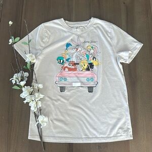 Abercrombie kids Looney toones graphic tshirt